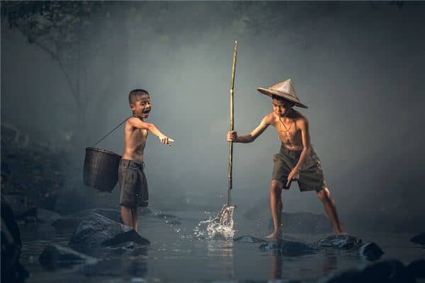 梦见捉到大鱼是什么意思 梦见捉到大鱼是什么意思