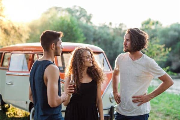 梦到和喜欢的人聊天 梦到和喜欢的人聊天