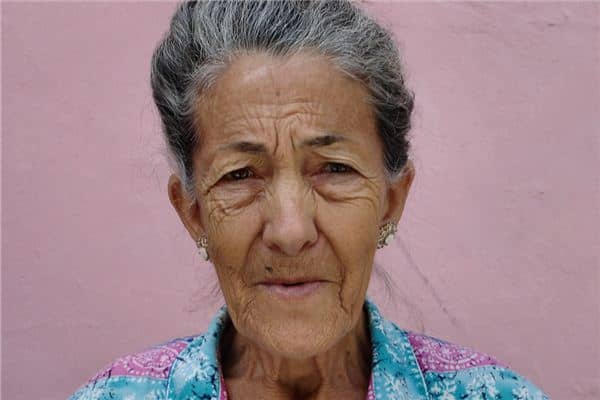 梦见外婆死了是什么意思 梦见外婆死了是什么意思