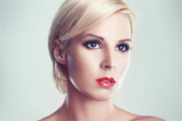 梦见嘴巴烂了是什么意思 梦见嘴巴烂了是什么意思