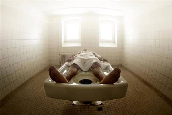 梦见大伯去世是什么意思 梦见大伯去世是什么意思