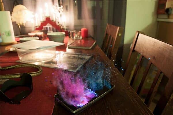 梦见手机爆炸是什么意思 梦见手机爆炸是什么意思