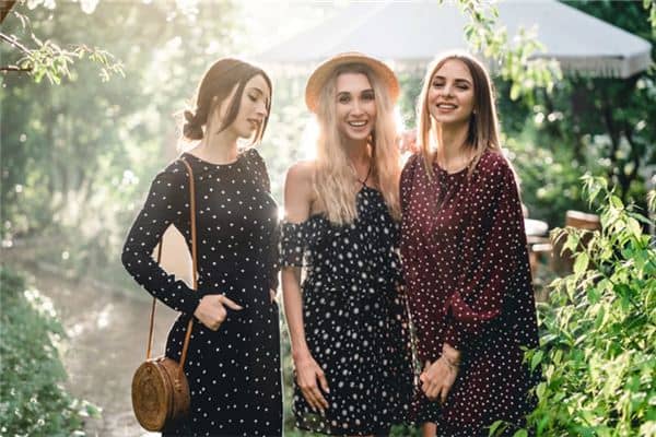 梦见三个女人是什么意思 梦见三个女人是什么意思