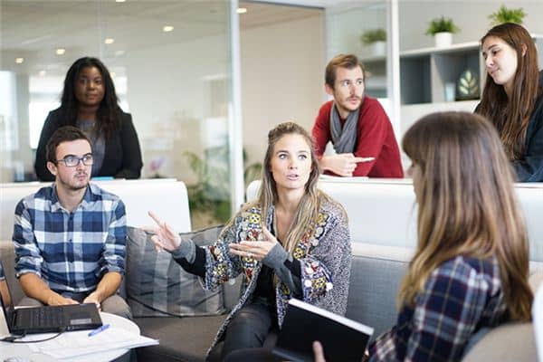 梦见老同事一起工作 梦见老同事一起工作