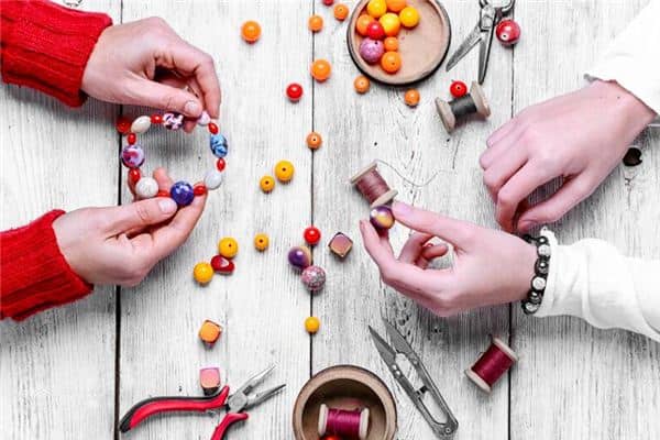 梦见手串断了是什么意思 梦见手串断了是什么意思