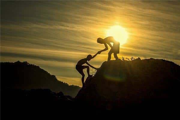 梦见有人帮助自己 梦见有人帮助自己