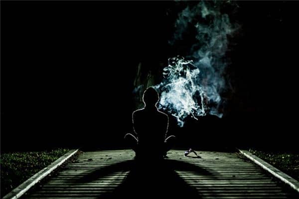 梦见能看见鬼是什么意思 梦见能看见鬼是什么意思