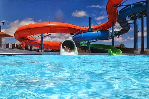 梦见在水里玩是什么预兆 梦见在水里玩是什么预兆