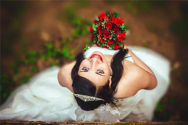 梦见老婆改嫁是什么意思 梦见老婆改嫁是什么意思