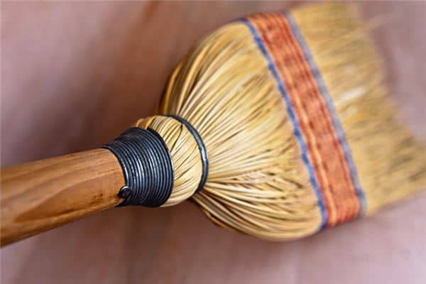 梦见编织扫帚是什么意思 梦见编织扫帚是什么意思