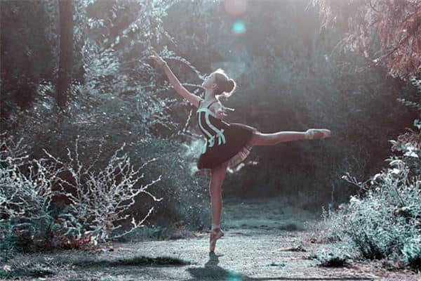 梦见看别人跳舞 梦见看别人跳舞