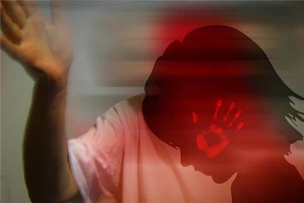 梦见扇别人耳光 梦见扇别人耳光