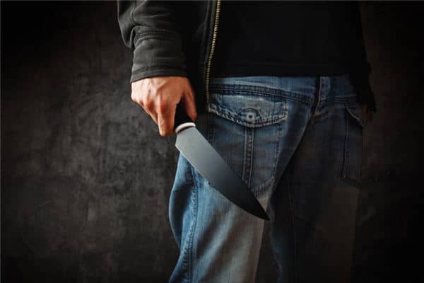 梦见对杀受伤是什么意思 梦见对杀受伤是什么意思