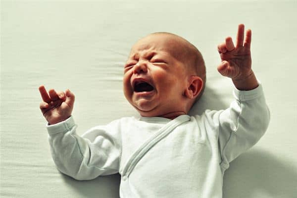 梦见小男孩哭是什么意思 梦见小男孩哭是什么意思