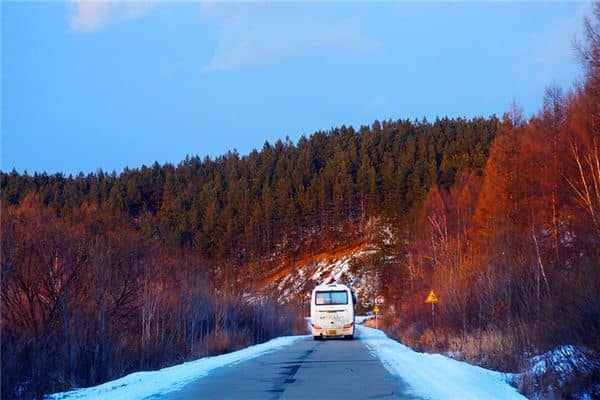 梦见没赶上车是什么意思 梦见没赶上车是什么意思