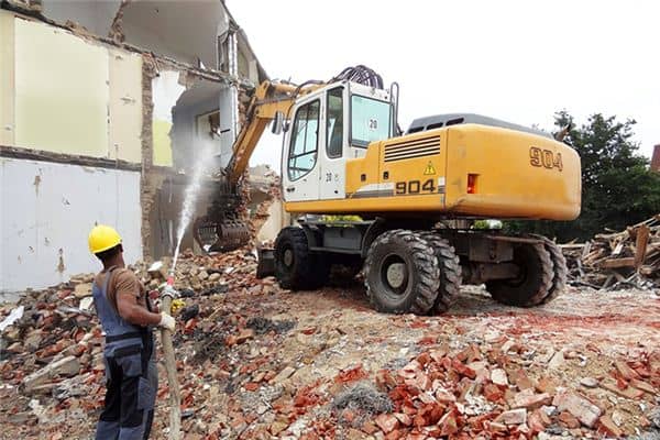 梦见房子塌了是什么意思 梦见房子塌了是什么意思