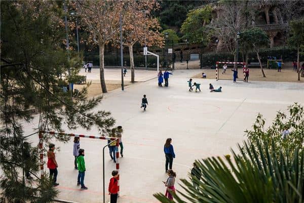 梦见上学迟到是什么意思 梦见上学迟到是什么意思