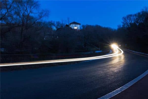 梦见搭顺风车是什么意思 梦见搭顺风车是什么意思