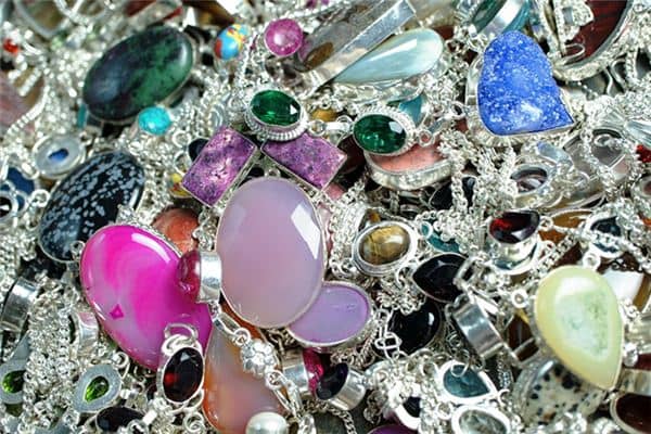 梦见首饰被偷是什么意思