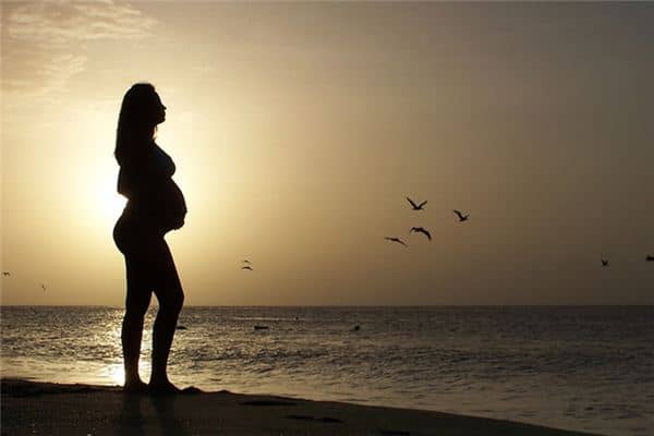 梦见怀孕打胎是什么意思 梦见怀孕打胎是什么意思