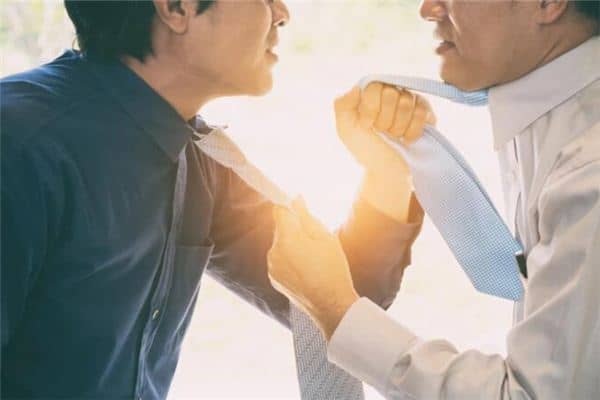 梦见和不认识的人吵架 梦见和不认识的人吵架