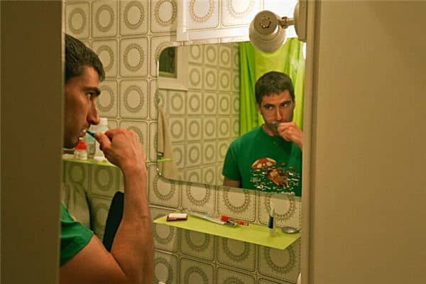 梦见刷牙出血是什么意思 梦见刷牙出血是什么意思