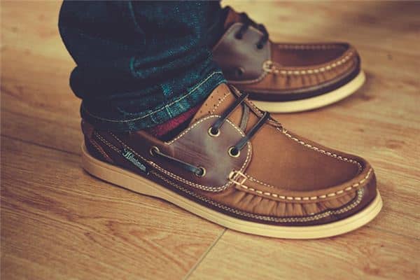 梦见鞋底断了是什么意思 梦见鞋底断了是什么意思