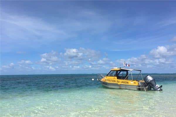 梦见大海和船是什么意思 梦见大海和船是什么意思