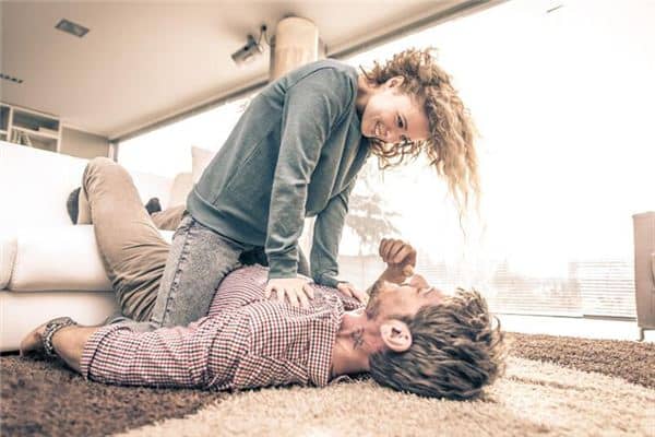 梦见别人的老婆