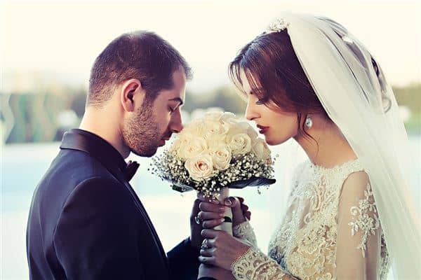 梦见娶亲场面是什么意思 梦见娶亲场面是什么意思