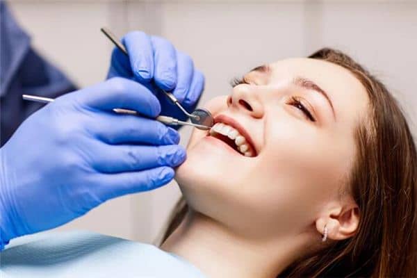 梦见梦掉牙是什么意思 梦见梦掉牙是什么意思