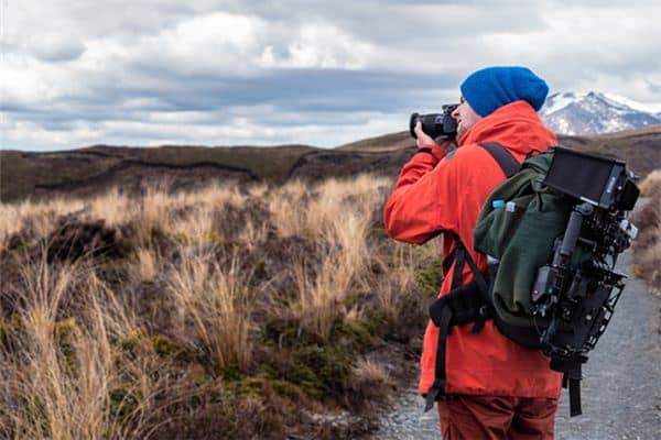 梦见旅游拍照是什么意思 梦见旅游拍照是什么意思