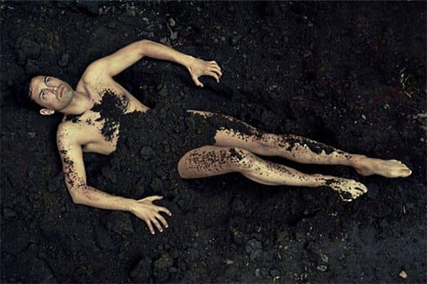 梦见裸体男人是什么意思 梦见裸体男人是什么意思