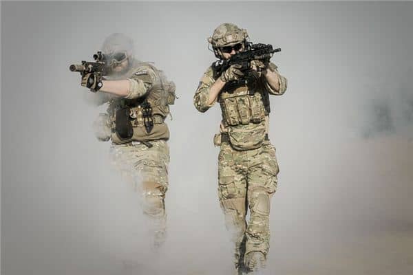 梦见参与枪战是什么意思 梦见参与枪战是什么意思