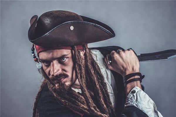 梦见被认追杀是什么意思 梦见被认追杀是什么意思