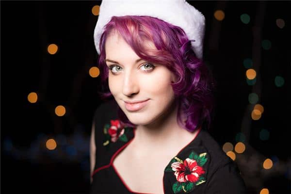 梦见紫色头发是什么意思 梦见紫色头发是什么意思