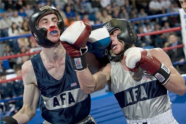 梦见打架见血 梦见打架见血