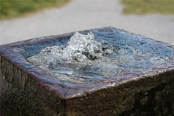 梦见打井出水是什么意思 梦见打井出水是什么意思