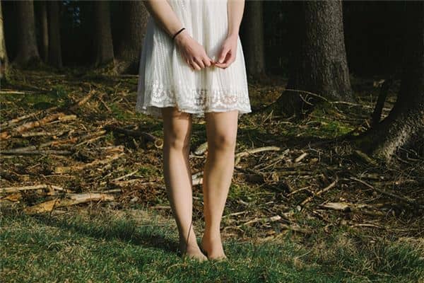 梦见下半身体是什么意思 梦见下半身体是什么意思