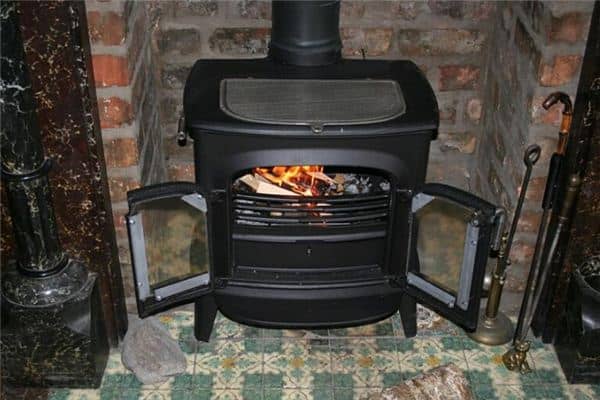 梦见炉火烧的很旺 梦见炉火烧的很旺