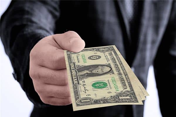 梦见别人给我钱我要了 梦见别人给我钱我要了