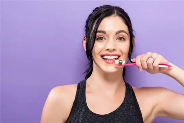 梦见满口牙都掉了 梦见满口牙都掉了