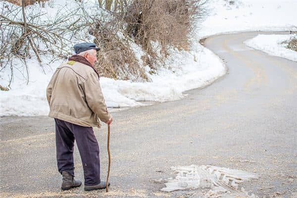 梦见姥爷生病是什么意思 梦见姥爷生病是什么意思