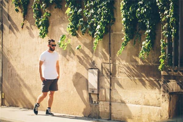 梦见去世的亲人是什么意思