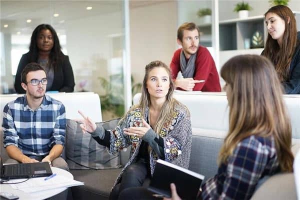 梦见和领导吵架是什么意思