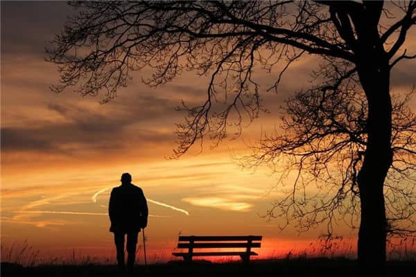 梦见已故长辈是什么意思