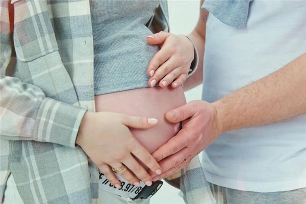 自己怀孕是好是坏