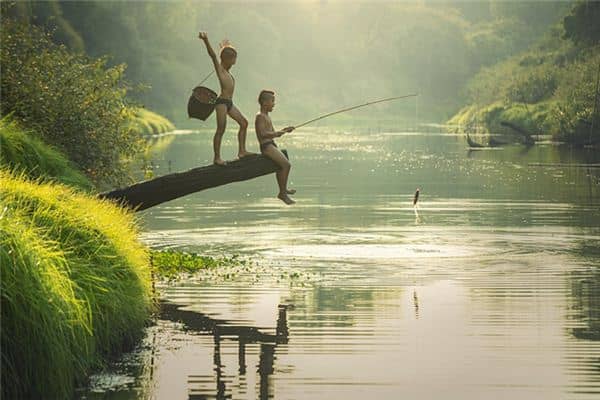 梦见别人钓鱼是什么意思