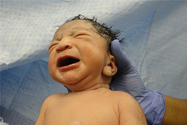 梦见生宝宝是什么意思