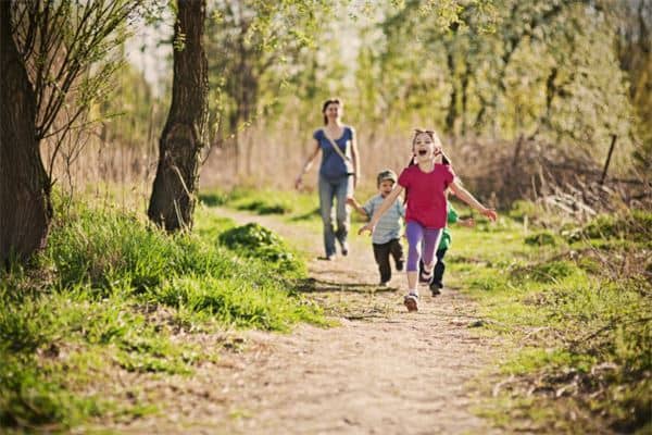 梦见小孩拉粑粑是什么意思